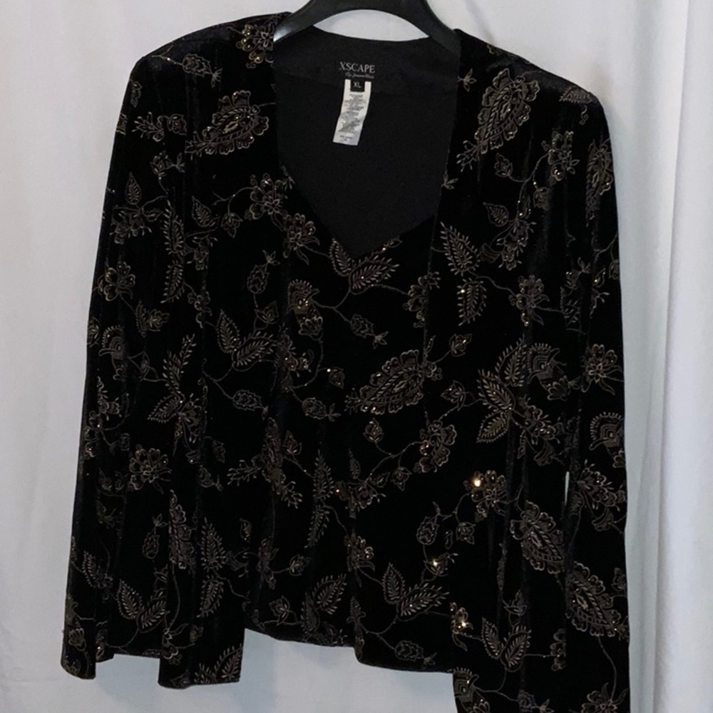 2 pc formal top black with gold glitter
